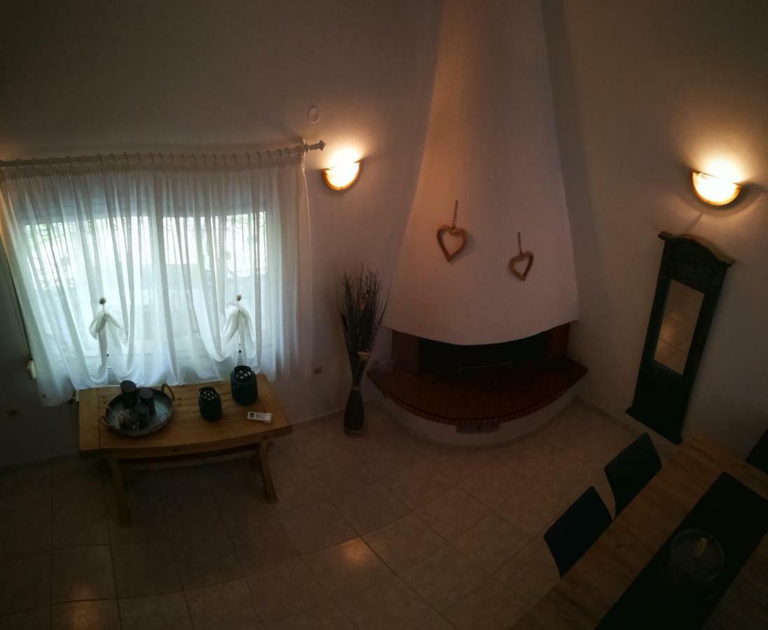 Nirvana House Sani  외부 사진