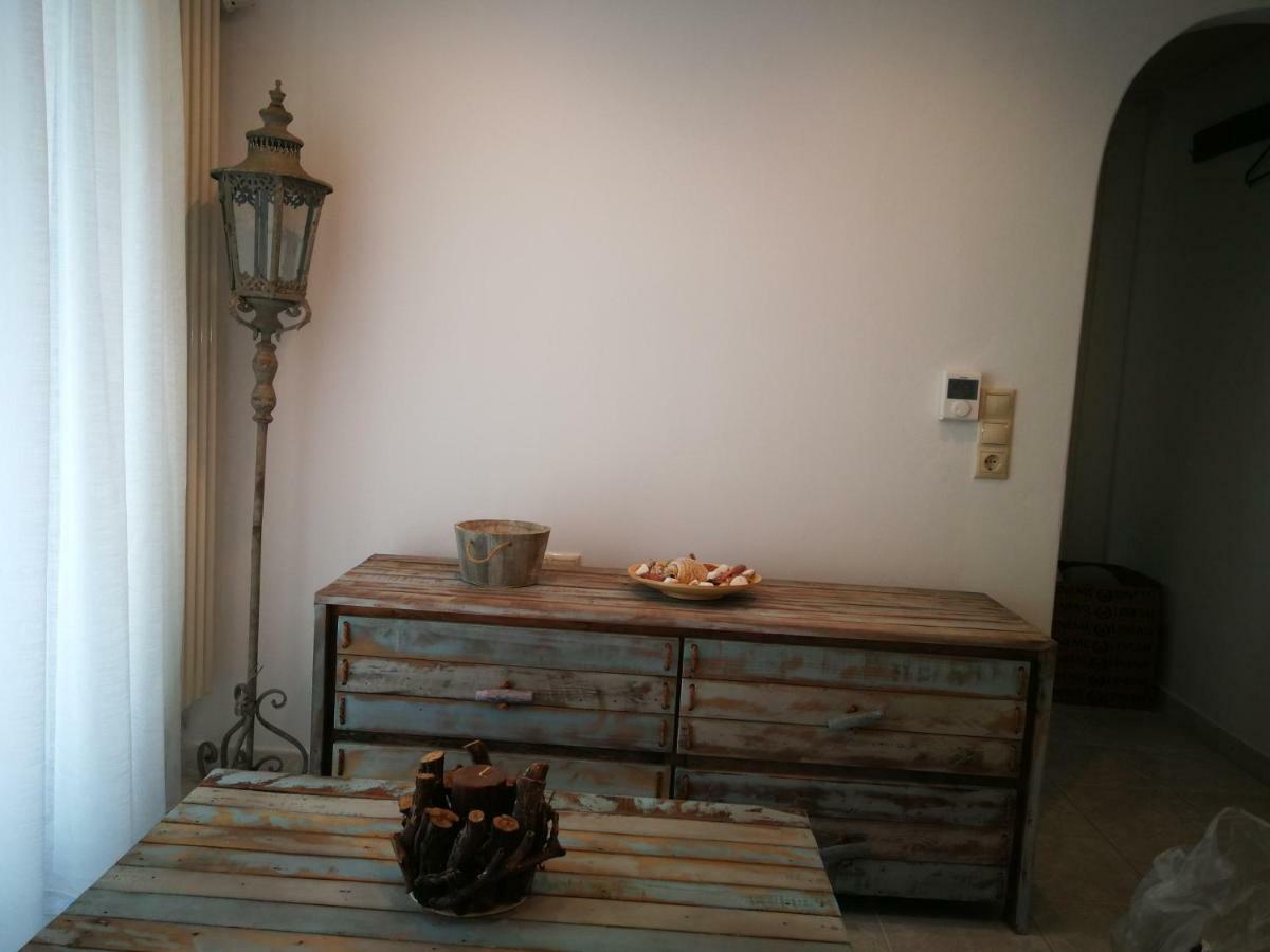 Nirvana House Sani  외부 사진